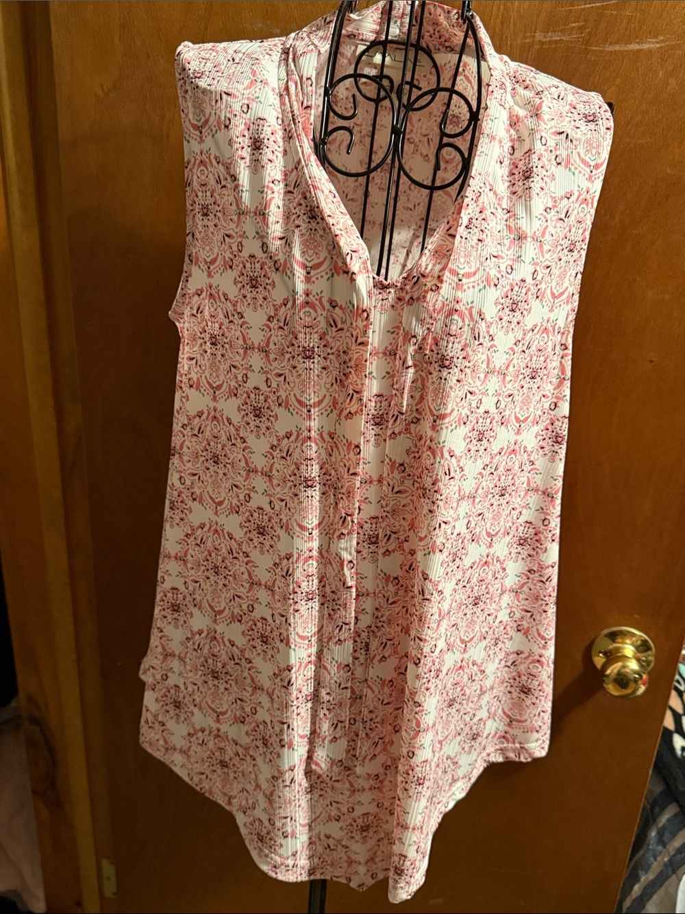 Pink Floral Sleeveless V-Neck Women's Camisole